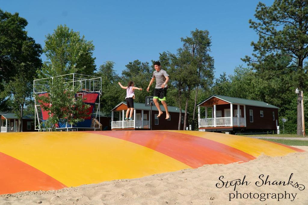 Bonanza Camping Resort Wisconsin Dells Ngoại thất bức ảnh